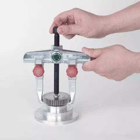 Kukko 20-10+ Universal 2-Jaw Puller With Quick Adjusting Jaws 1 3/16 - 4 3/4inch (30 - 120mm) - Image 5